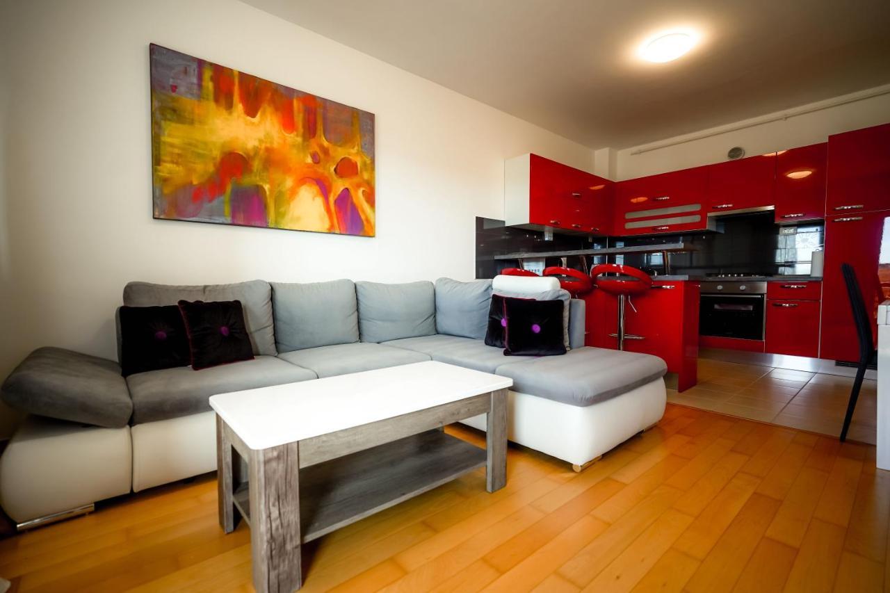Apartment Rondo Pula Lovely And Sunny Bagian luar foto