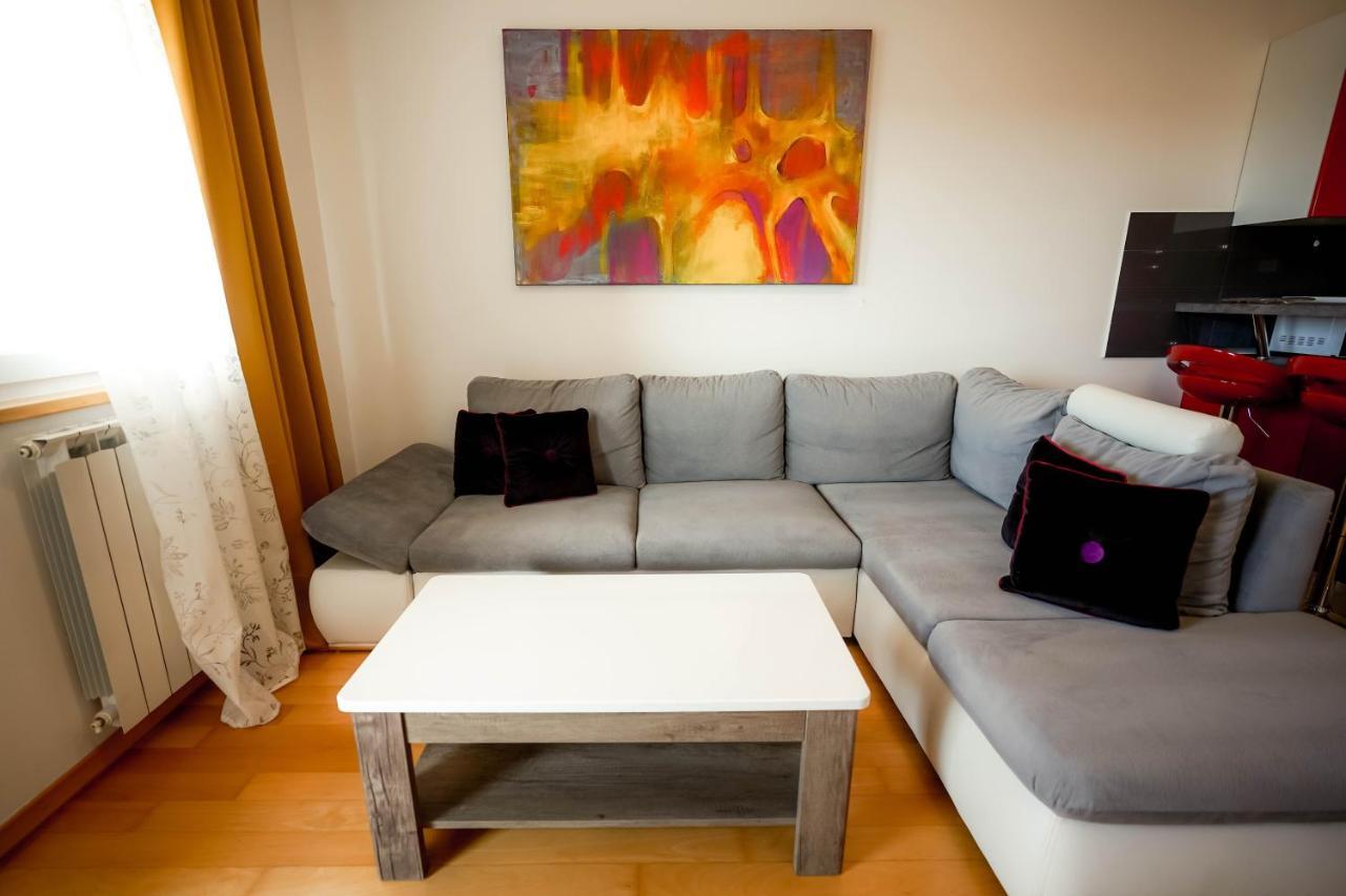 Apartment Rondo Pula Lovely And Sunny Bagian luar foto